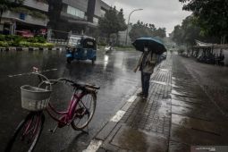 BMKG prakirakan sebagian wilayah Tanah Air berpotensi hujan ringan