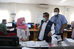 Wali Kota Serang monitor pembayaran THR