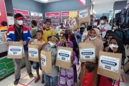 Pertamina RU VII Kasim ajak anak yatim berburu baju Lebaran