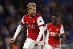 Arsenal hantam Chelsea 4-2