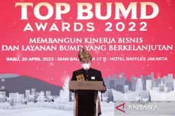 Majalah Top Business beri penghargaan BUMD terbaik