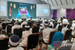 BI Kalbar mengenalkan cinta rupiah dengan dongeng di ponpes