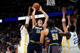 Playoff NBA: Nikola Jokic pastikan Nuggets tidak jadi korban sapu bersih Warriors