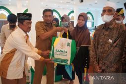 Baznas Kabupaten Penajam salurkan 1.650 peket Ramadhan Ceria