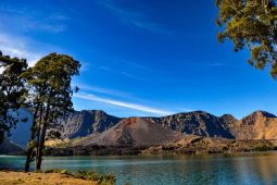 Durasi pendakian Gunung Rinjani diperpanjang jadi 4 hari 3 malam