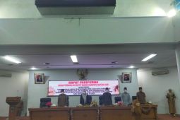 Ketua DPRD memberi apresiasi atas empat kepala OPD yang hadir
