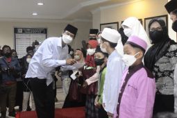 Merawat tradisi "berbagi" setiap Ramadhan di DPRD Surabaya