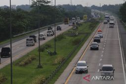 Arus mudik di tol Cipali lancar