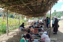 Gawai Maka' Dio lestarikan budaya gelar lomba permainan tradisional