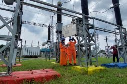 PLN Jatim pastikan pasokan listrik pada Lebaran 2022 aman.
