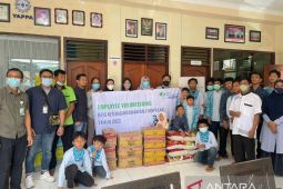 BPJAMSOSTEK Denpasar berbagi sembako kepada anak-anak panti asuhan