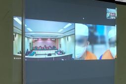 Dua terdakwa korupsi Ipad DPRD dituntut penjara, denda hingga uang pengganti