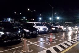 Kendaraan pemudik memadati Pelabuhan Merak Cilegon pada H-4 Lebaran