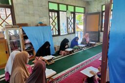 ARUS MUDIK : Teradisi khatamkan tadarus Al Qur'an jelang Idul Fitri