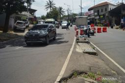 Arus kendaraan dialihkan dari Nagreg ke Kadungora Garut urai kepadatan