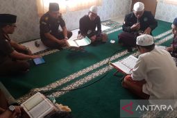 Pengajian bersama Kejari HSS agar pegawai lebih bertakwa