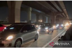 Pemberlakuan arus satu arah di tol Cikampek diperpanjang