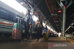 KAI catat penumpang kereta api masih tinggi pada saat Lebaran