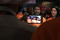 Ratusan ribu buruh lanjutkan aksi 'May Day' di DPR 14 Mei