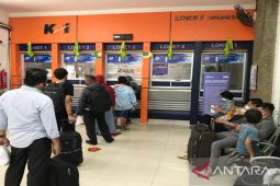 Penumpang mudik KAI Sumut masih banyak hingga H-1 Lebaran