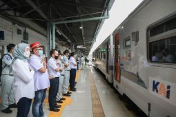 Kementerian BUMN Lepas Mudik Aman Mudik Sehat Bersama BUMN 2022 dengan Moda Kereta Api