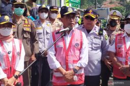 Menhub kunjungi Nagreg pastikan jalur selatan telah lewati puncak arus mudik