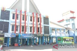 Arus Mudik - Dishub Kalsel: H-1 arus mudik di Terminal km 6 Banjarmasin mulai reda
