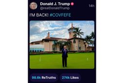 Donald Trump buat unggahan perdananya di Truth Social