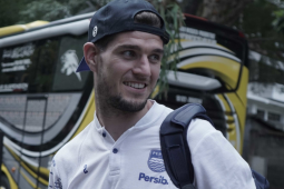Bek Persib Nick Kuipers  ternyata hobi memasak