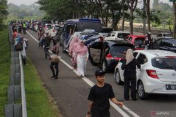 260.000 mobil masuk kawasan puncak sejak H+1 Lebaran