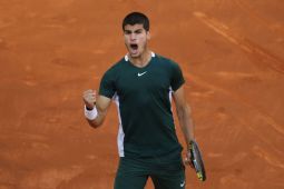Alcaraz hentikan Djokovic untuk jumpa Zverev pada final Madrid Open