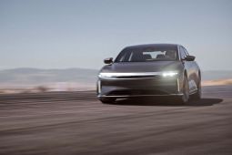 Mobil listrik Lucid disewakan untuk pertama kalinya di Arab Saudi