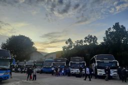 DAMRI layani ratusan ribu pemudik pada saat angkutan Lebaran