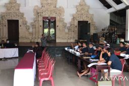 Prodi S2 MTP Poltekpar Bali gelar pelatihan kompetensi hospitaliti di Kedonganan-Badung