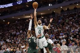 Semifinal wilayah NBA: Jayson Tatum bantu Celtics paksa Bucks mainkan gim 7