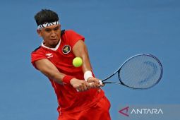 SEA Games 2021: Tenis putra Indonesia raih perak setelah sembilan jam bertarung