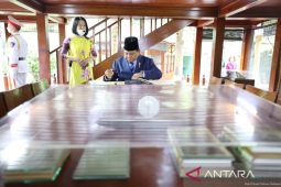 Prabowo ziarah ke Mausoleum Ho Chi Minh