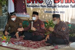 Wabup HSS pimpin rapat kerja pertama DHC 45