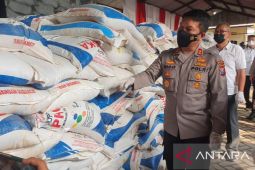 Ringkus 21 tersangka, Polda Jatim sita 279,45 ton pupuk ilegal bersubsidi