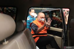 Bupati Langkat nonaktif dan kawan-kawan akan segera disidang
