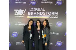 Mahasiswi FEB UI juara favorit kompetisi bisnis L'Oral Brandstorm 2022