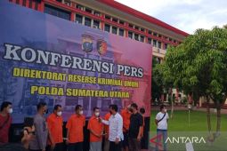 Polisi tetapkan tiga tersangka kasus tewasnya 12 penambang emas di Madina