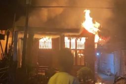 Satu rumah terbakar akibat arus pendek di Pulau Ambon, begini kronologinya