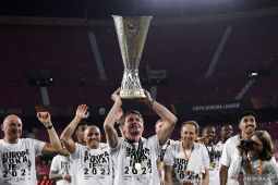 Eintracht Frankfurt juara Liga Europa setelah kalahkan Rangers lewat adu penalti