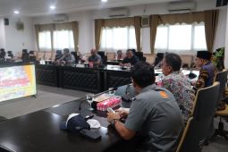 DPRD Paser gelar rapat bahas keluhan pedagang pasar induk senaken