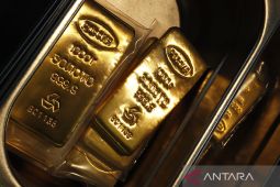 Harga emas melonjak 25,3 dolar, terangkat pelemahan "greenback"