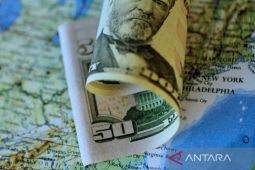 Dolar Jumat pagi melemah