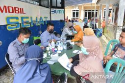 Dua desa di Bangka Selatan didatangi mobil sehat PT Timah, ratusan warga periksa kesehatan