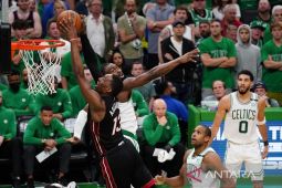 Final wilayah NBA: Bam Adebayo ambil kendali menangkan Heat atas Celtics di Gim 3