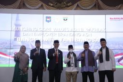 Didukung Kemendagri, PANRB dan ESQ - Pemprov Sumbar Luncurkan ASN BerAKHLAK
